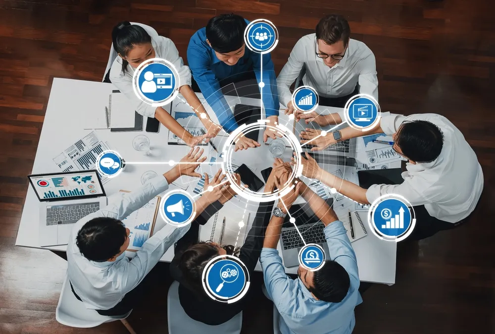 Cooperation and unity between business employee.