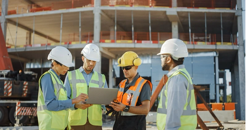 Learn how to attract better commercial construction leads through local SEO, targeted marketing, and smarter commercial contractor marketing. Call now!