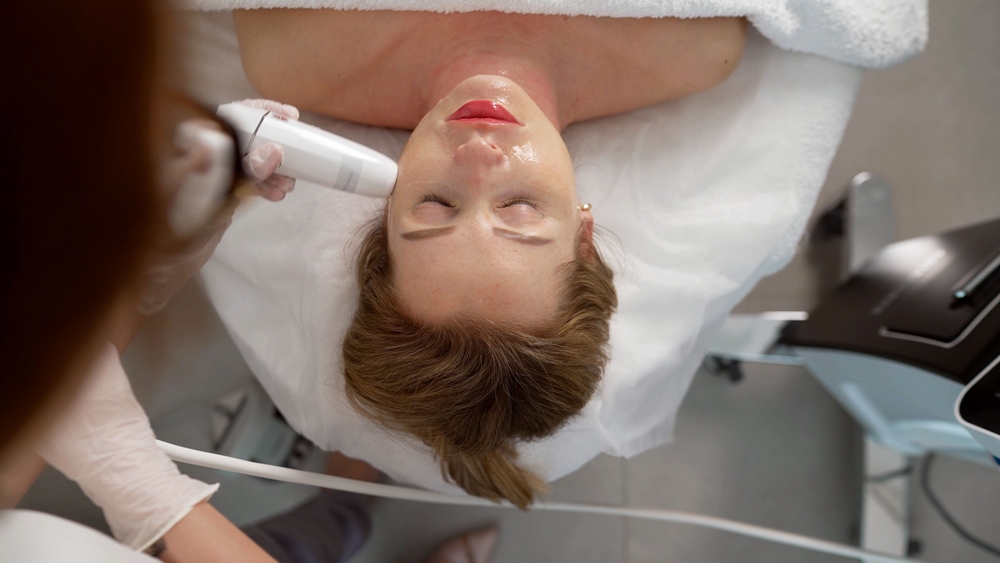 ymphatic drainage massage apparatus massage process.